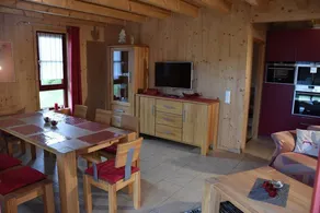 Children-friendly wonderful house with barbeque, terrace & garden | Mountain view | Pets allowed - Image 2