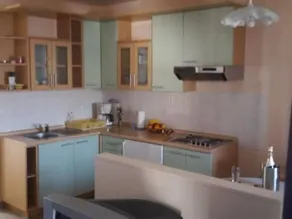 Holiday apartment with terrace, BBQ & garden - Image 5