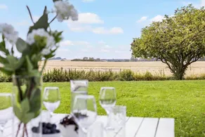 Holiday home with terrace & barbeque - Image 4