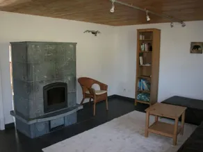 Flat with sauna, garden & BBQ - Image 3