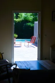Voll ausgestattetes gemütliches Ferienhaus mit Terrasse, privatem Pool und Grill - Image 3