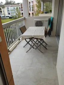 Appartement de vacances entièrement équipé avec terrasse | Plage à proximité - Image 2