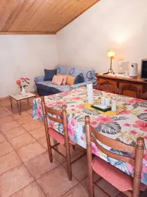 Ferienwohnung mit Terrasse, Garten und Pool | Bergblick - Image 4