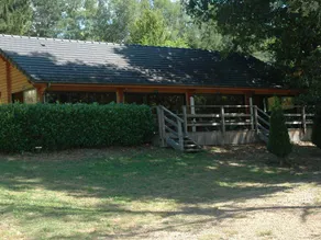 Maison avec terrasse et piscine chauffée - Image 4