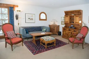 Ski-in/Ski-out Wohnung mit Kamin - Image 3