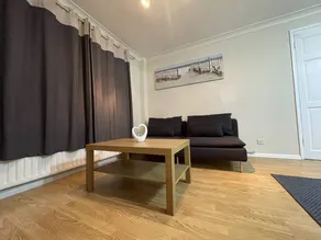 Family-oriented wonderful cottage with barbecue & garden | River view | Dogs allowed - Image 5