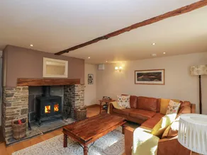 Cottage with garden - Image 4