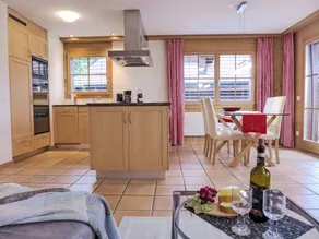 Flat with garden | Mountain view - Image 4