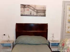 Flat with garden - Image 2