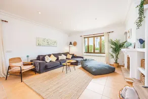 Holiday home with terrace, pool & barbecue | Garden view - Image 4