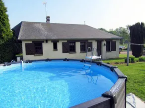 Gite with barbeque, terrace & garden - Image 2