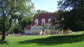 Family-oriented flat with garden & BBQ | Lake view - Image 5