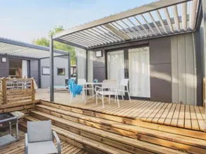 Mobil-home avec piscine chauffée et terrasse - Image 4