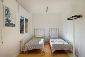 Bed & breakfast with garden, fast internet & pool | Mountain view - Image 4