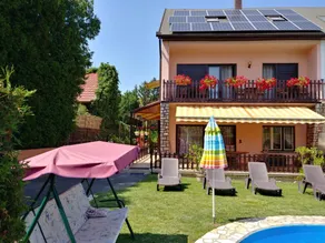 Ample apartment with terrace, pool & garden - Image 2
