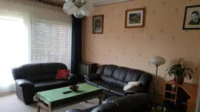Ample apartment with terrace, pool & garden - Image 5