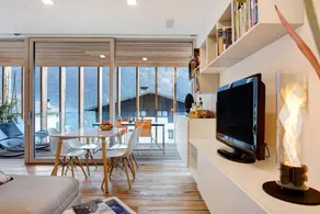Children-friendly charming flat with garden & terrace | Mountain view - Image 3