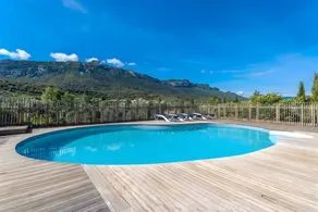 Ferienhaus mit Grill, Terrasse und Garten | Gartenblick - Image 2