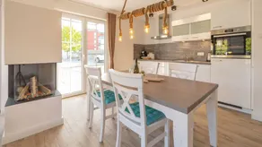 Holiday apartment with terrace - Image 4