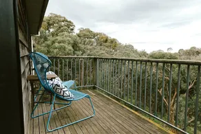 Secluded Holiday Home in Victoria to Experience Off-Grid Glamping near Melbourne - Image 5