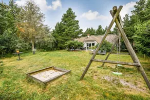 Family-friendly house with garden, barbeque & terrace | Dogs allowed - Image 3