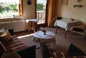 Casa con barbecue e giardino - Image 4