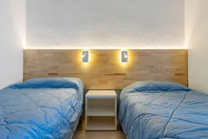 Family-friendly holiday apartment with garden & terrace | Beach view | Close to the beach | Dogs allowed - Image 4