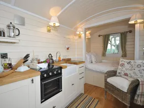 Charming cottage with barbeque & garden | Pets are welcome - Image 2