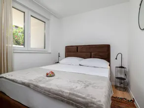 Espléndido apartamento con terraza, barbacoa y jardín | Admite mascotas - Image 5