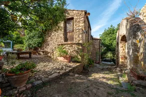 Spacieuse villa entièrement équipée avec internet haut débit, piscine et jardin | Vue mer | Avec animaux autorisés - Image 3