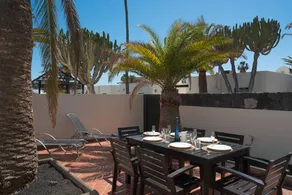 Fully equipped lovely house with pool, garden & terrace | Beach view - Image 2
