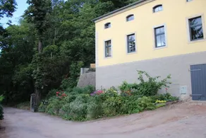 House with BBQ, terrace & garden - Image 5