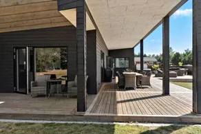 House with jacuzzi, barbecue & terrace - Image 4