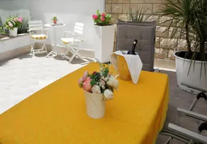 Apartment with terrace | Garden view - Image 3