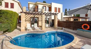 Villa con terraza, barbacoa y jardín | Vistas al campo de golf - Image 3