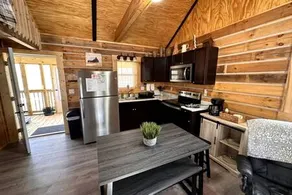 Remarkable Cabin with Fire Pit and Jacuzzi in Indiana - Image 3