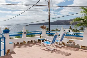 Holiday home with terrace | Mountain view - Image 2