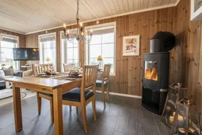 Family-friendly nice flat with terrace | Close to the ski | Pet-friendly - Image 4