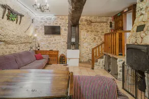 Maison de vacances avec internet haut débit, jacuzzi et barbecue | Vue montagne - Image 3