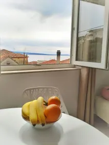 Apartment with barbecue | Water view - Image 4