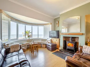 Cottage with garden | Water view - Image 3