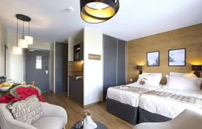 Appartement avec sauna, piscine et terrasse - Image 2