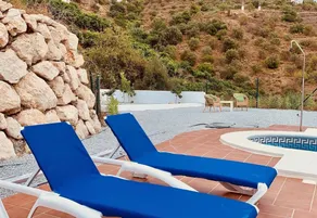 Fully equipped pleasant villa with private pool, barbeque & fast internet | Mountain view - Image 3