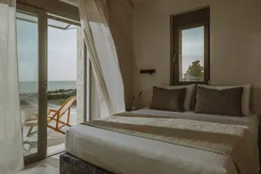 Villa avec barbecue, piscine et terrasse - Image 2