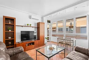 Pleasant aparthotel with terrace - Image 5