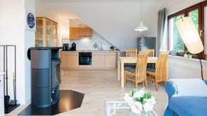 Lovely flat with barbeque & garden | Pets are welcome - Image 2