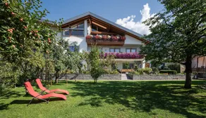Appartement de vacances avec jardin, terrasse et barbecue | Vue jardin - Image 3