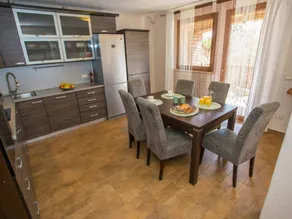 Voll ausgestattetes charmantes Apartment mit Grill, Garten und Pool - Image 4