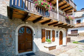 Restored 19th century house with Dolomites view - Image 3