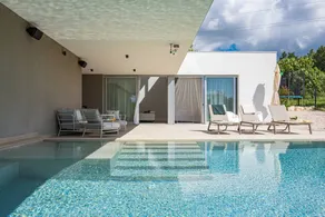 Fully equipped spacious villa with terrace, BBQ & private pool | Nature view - Image 5